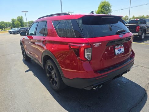 Used 2023 Ford Explorer ST w/ Equipment Group 401A AWD/4WD image 3