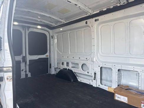 Used 2025 Ford Transit 250 148 Medium Roof w/ Load Area Protection Package RWD image 5