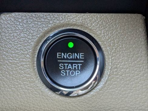 Used 2016 Ford F150 Lariat w/ Equipment Group 502A Luxury image 28