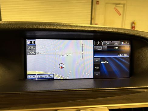 Used 2013 Lexus LS 460 w/ Comfort Pkg RWD image 17