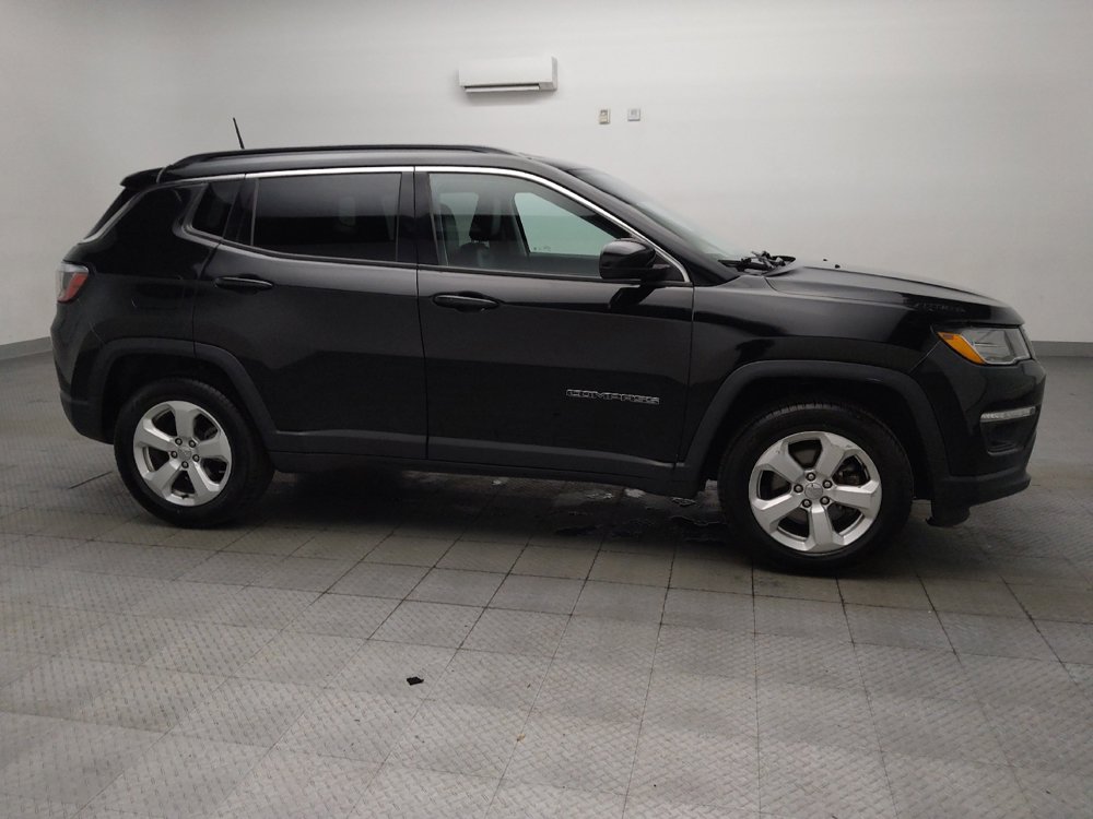 Used 2018 Jeep Compass Latitude AWD/4WD image 11