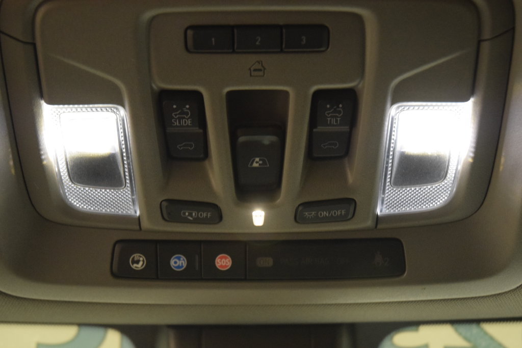 Used 2023 GMC Sierra 3500 Denali AWD/4WD image 49