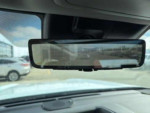 Used 2024 Toyota Tundra Limited image 11