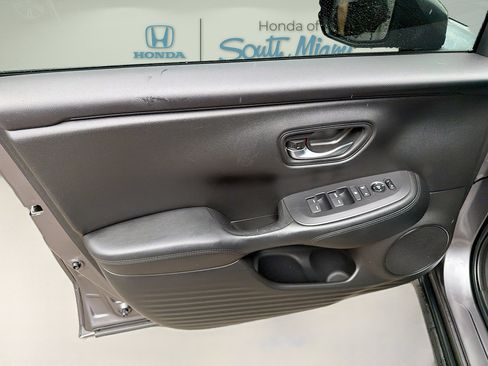 Certified 2023 Honda HR-V LX image 19