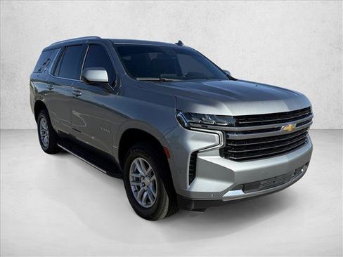 Used 2024 Chevrolet Tahoe LT RWD image 3