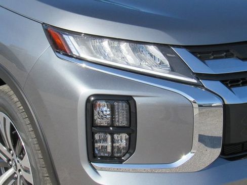 New 2026 Mitsubishi Outlander Sport SE AWD/4WD image 9