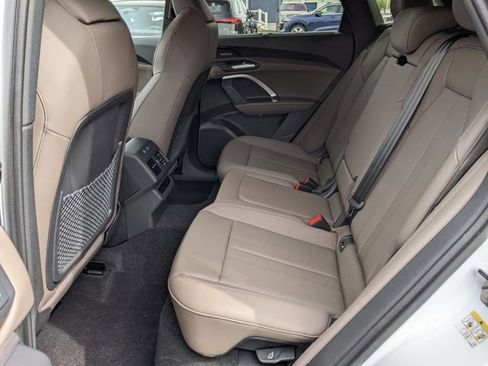 New 2025 Audi Q5 Premium Plus image 16