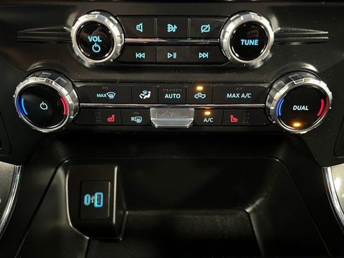 Used 2022 Ford F150 XLT w/ Equipment Group 302A High image 49