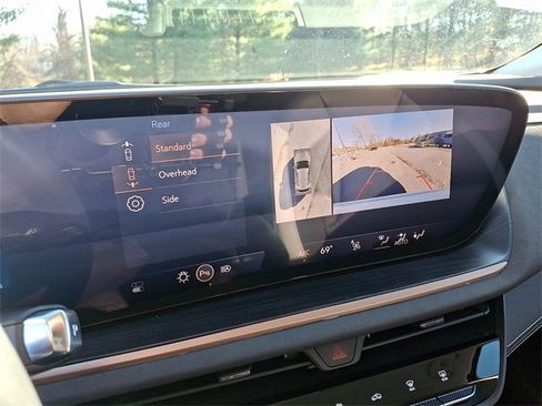 Certified 2025 Buick Envision Sport Touring image 17