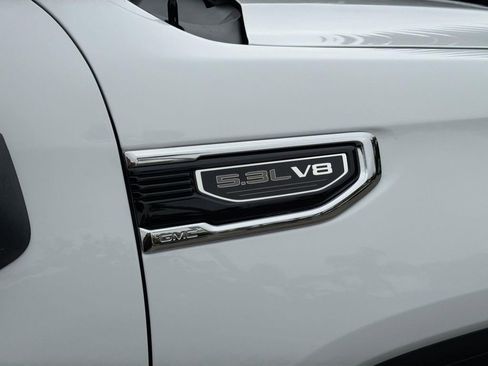 Used 2025 GMC Sierra 1500 SLT AWD/4WD image 31
