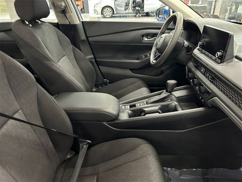 Used 2023 Honda Accord LX image 16