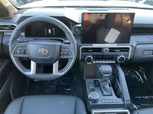 New 2026 Toyota Tacoma Limited AWD/4WD image 22