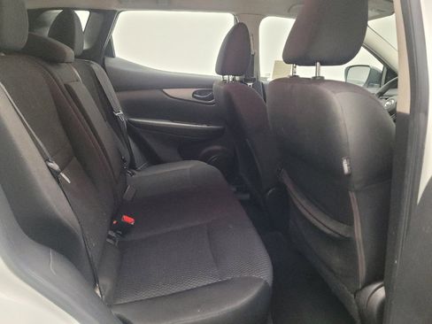 Used 2019 Nissan Rogue Sport S FWD image 19