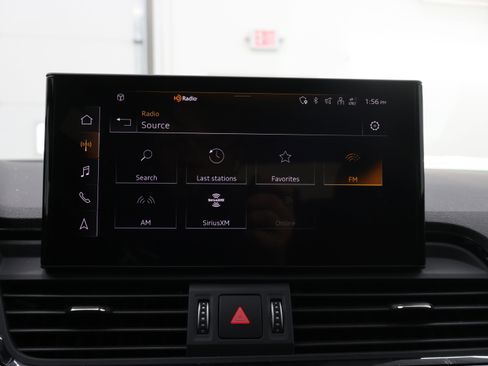 Used 2024 Audi Q5 2.0T Premium Plus AWD/4WD image 59