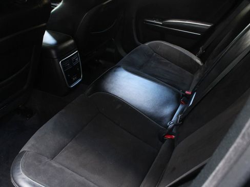 Used 2017 Dodge Charger R/T Scat Pack w/ Dynamics Package image 23