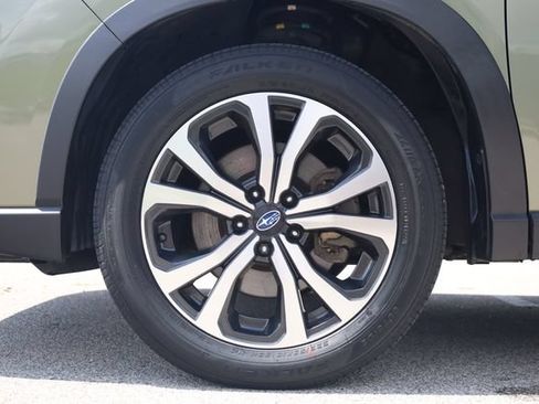 Used 2020 Subaru Forester Limited w/ Popular Package #3 AWD/4WD image 8
