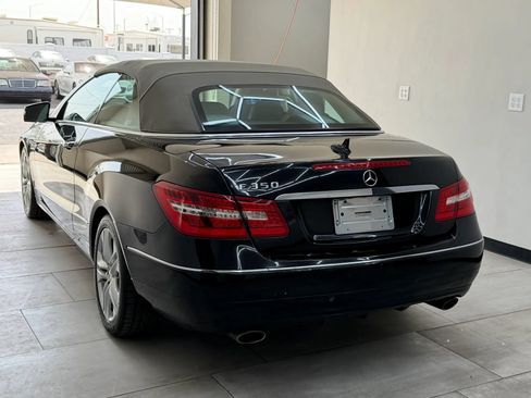 Used 2011 Mercedes-Benz E 350 Cabriolet image 4