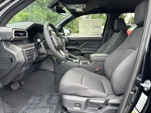 New 2025 Toyota Tacoma SR5 image 13