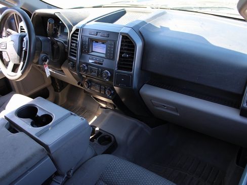 Used 2018 Ford F150 XLT image 18