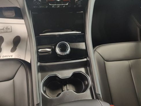 New 2025 Jeep Grand Cherokee L Limited w/ Black Appearance Package image 13