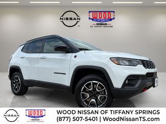 Used 2025 Jeep Compass Trailhawk AWD/4WD 360° Tour