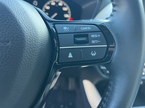 Used 2024 Honda HR-V EX-L image 15