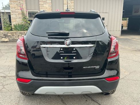 Used 2020 Buick Encore Preferred AWD/4WD image 4