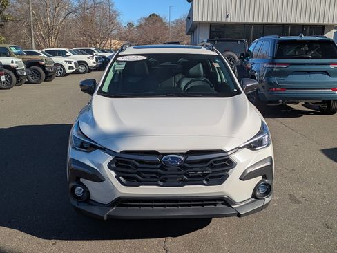 Used 2024 Subaru Crosstrek 2.5i Limited w/ Popular Package #4A image 2