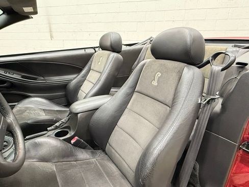 Used 2004 Ford Mustang Cobra RWD image 29