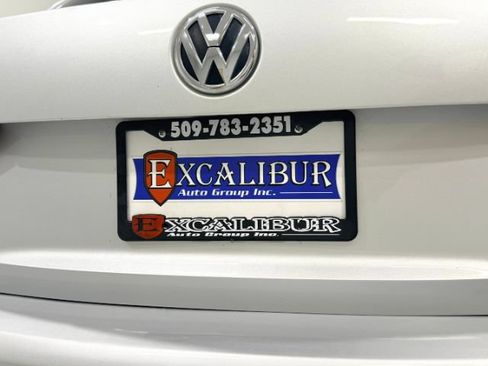 Used 2014 Volkswagen Passat 1.8T Wolfsburg Edition FWD image 14