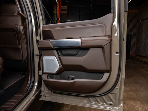 Used 2026 Ford F350 King Ranch w/ Chrome Package image 39