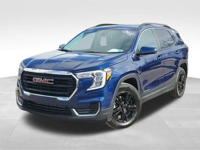 Used 2022 GMC Terrain SLE w/ Driver Convenience Package