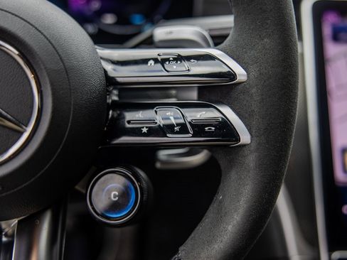 Used 2024 Mercedes-Benz C 43 AMG 4MATIC Sedan image 7