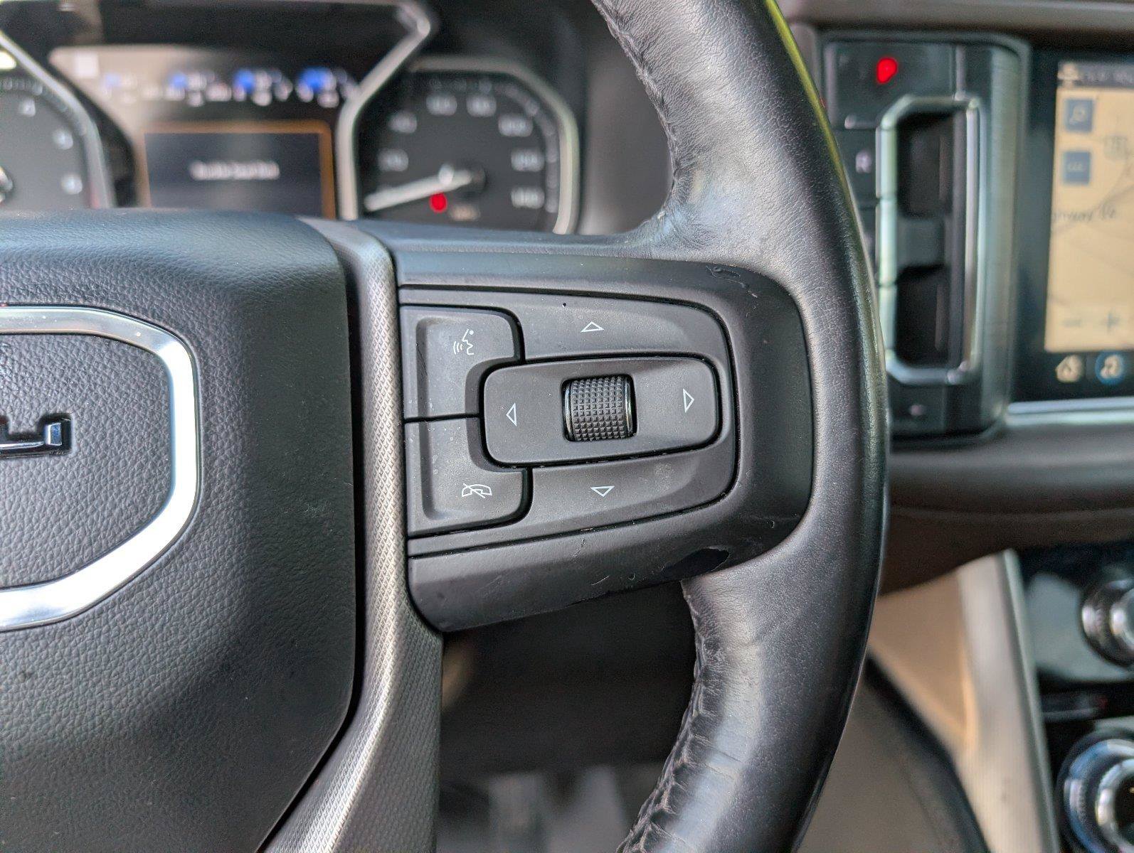 Used 2021 GMC Yukon Denali w/ Denali Premium Package RWD image 27