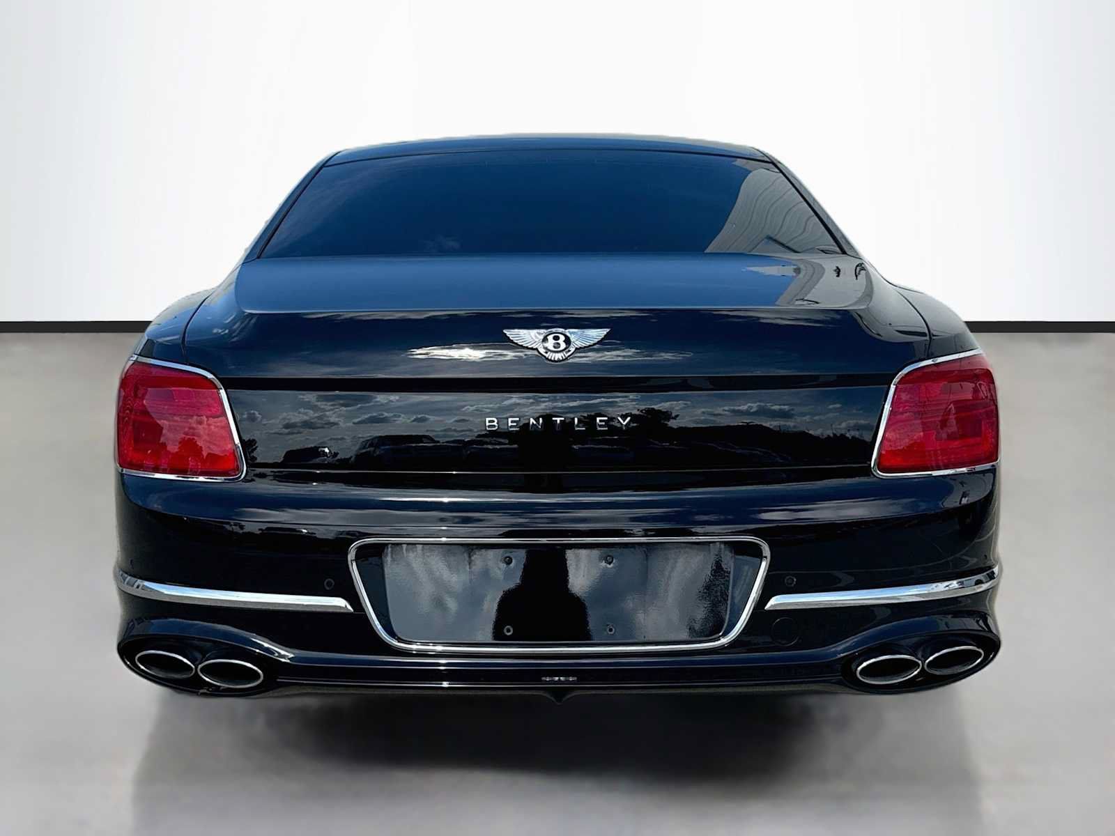 Used 2024 Bentley Flying Spur S V8 AWD/4WD image 4