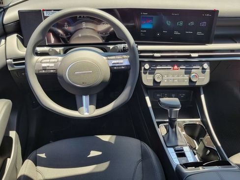 New 2026 Hyundai Tucson SE FWD image 6