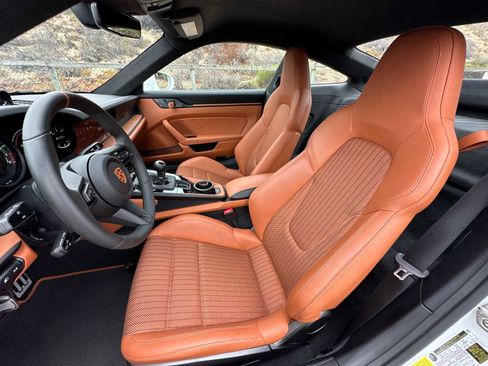 Certified 2024 Porsche 911 S/T image 5