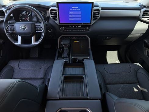 Used 2023 Toyota Tundra Limited w/ Power Package image 12