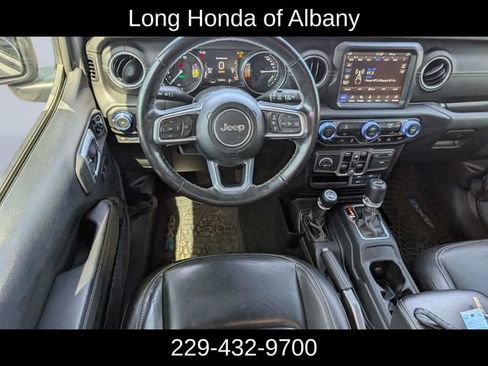 Used 2021 Jeep Wrangler Unlimited Sahara w/ Safety Group AWD/4WD image 15