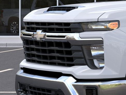 New 2026 Chevrolet Silverado 2500 LT AWD/4WD image 13