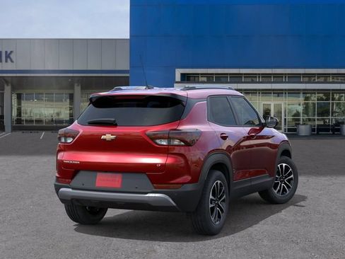 New 2026 Chevrolet TrailBlazer LT w/ Driver Confidence Package FWD image 4