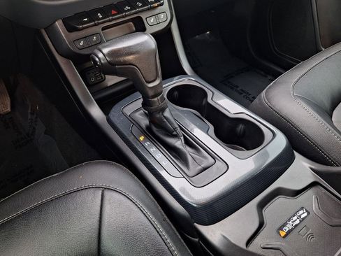 Used 2020 Chevrolet Colorado Z71 image 26