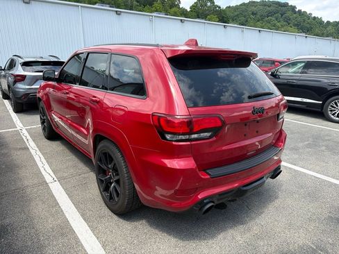 Used 2021 Jeep Grand Cherokee SRT w/ Trailer Tow Group IV AWD/4WD image 10