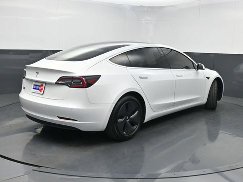 Used 2019 Tesla Model 3 Standard Range Plus image 22