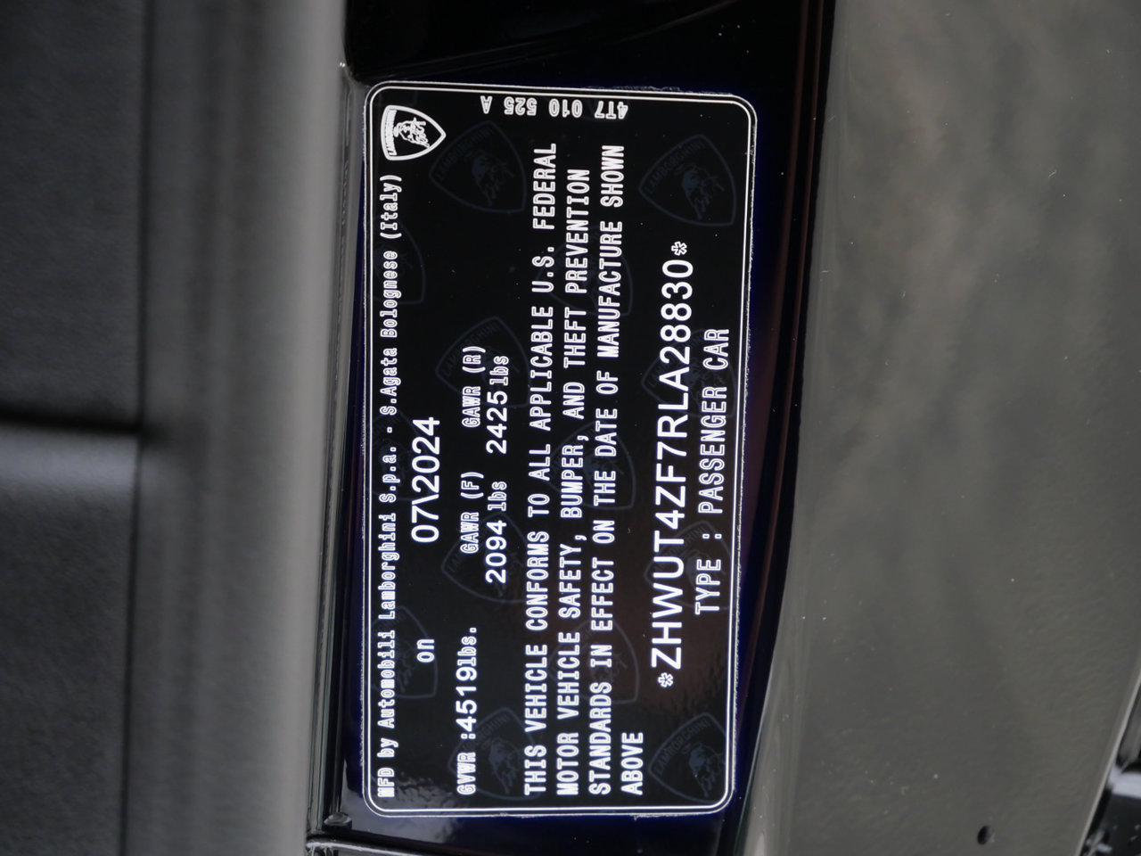 Used 2024 Lamborghini Huracan EVO AWD/4WD image 26