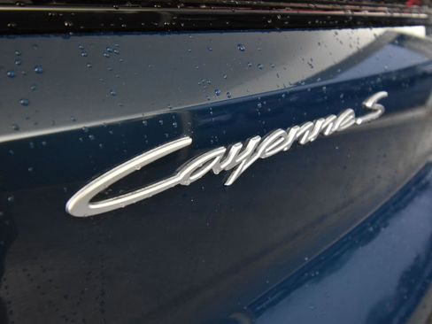 Certified 2024 Porsche Cayenne S AWD/4WD image 39