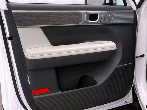 New 2026 Hyundai Santa Fe Limited AWD/4WD image 29