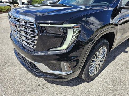 New 2026 GMC Acadia Denali w/ Super Cruise Package image 14