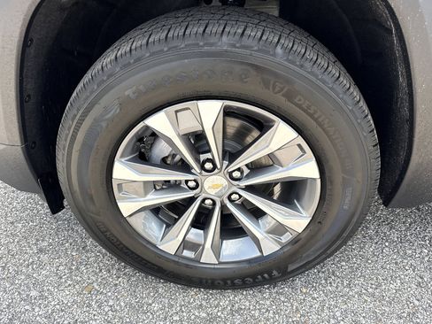 New 2026 Chevrolet Equinox LT w/ Safety and Technology Package FWD image 9
