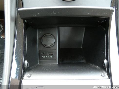 Used 2013 Hyundai Elantra GLS w/ Preferred Pkg FWD image 31